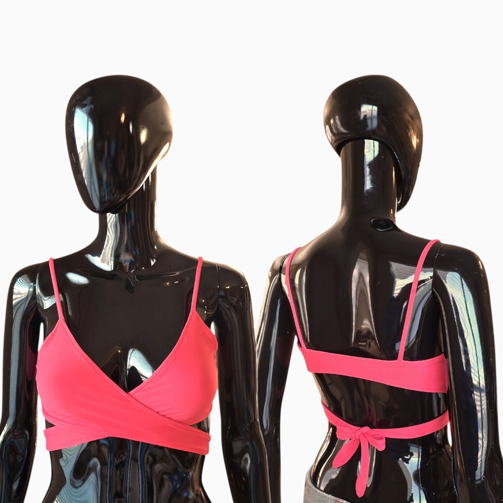 LSPACE Chloe Wrap Bikini Top in Coral | Made in USA | Size Medium